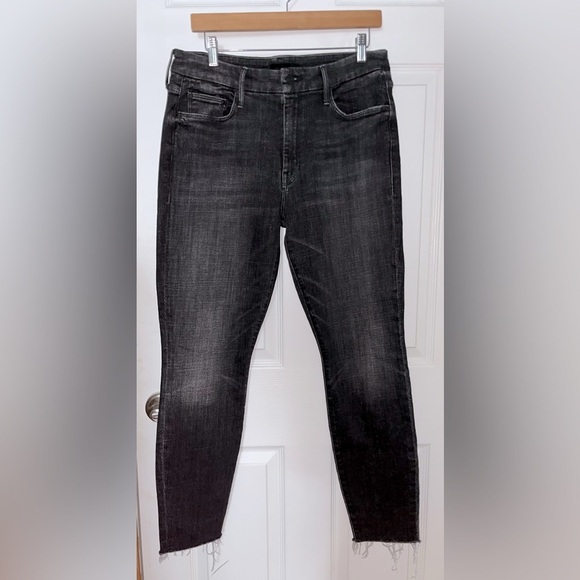MOTHER High Rise Charcoal Skinny Denim Jeans Raw Hem Size 31 - Picture 1 of 5